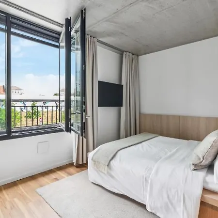 Ξενοδοχείο Habyt-the Waterfront