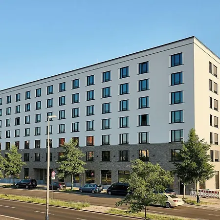 Hotel Habyt-the Waterfront Berlín