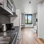 Habyt-the Waterfront فندق *