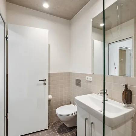 Habyt-the Waterfront برلين