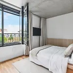 Hotel Habyt-the Waterfront